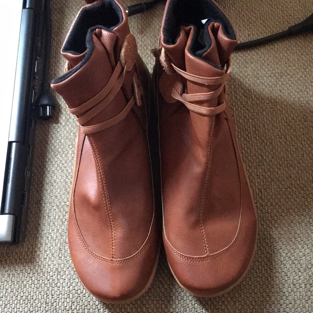 Woman boots - Picture 2 of 4
